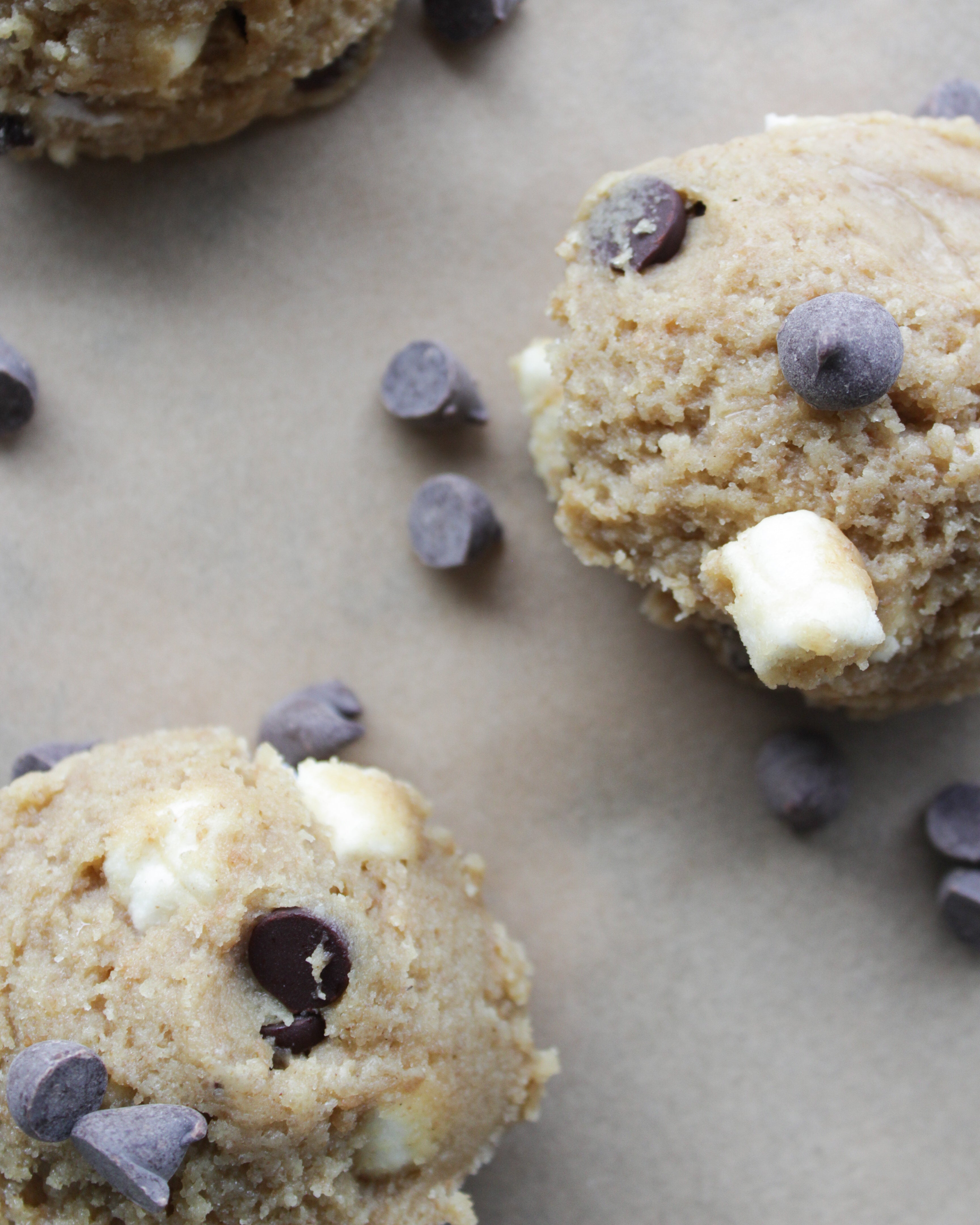 Hot Cakes Cold Smoked Chocolate Chips & Hot Cakes Molten Chocolate Cakery